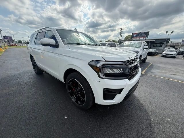 2022 Ford Expedition Limited RWD photo