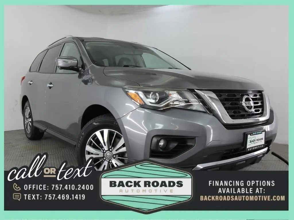 2020 Nissan Pathfinder SL 4WD photo