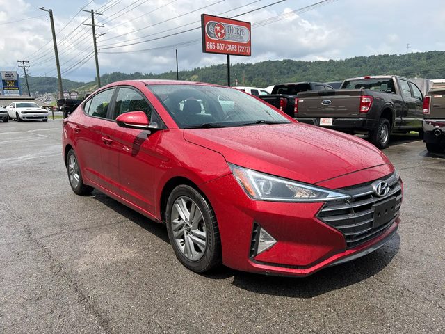 2020 Hyundai Elantra SEL FWD photo