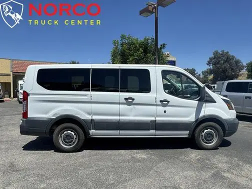2017 Ford Transit Passenger Wagon XL RWD photo