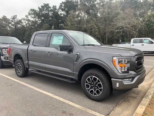 2022 Ford F-150 XLT 4WD photo