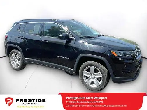 2022 Jeep Compass Latitude 4WD photo