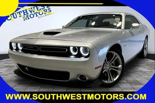 2021 Dodge Challenger R/T RWD photo