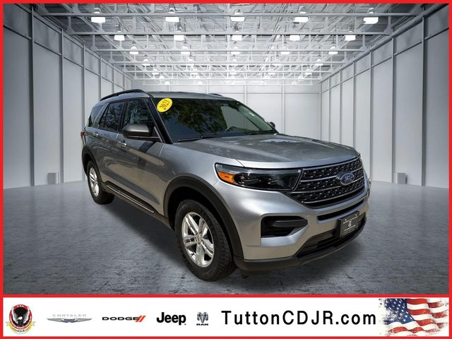 2023 Ford Explorer XLT RWD photo