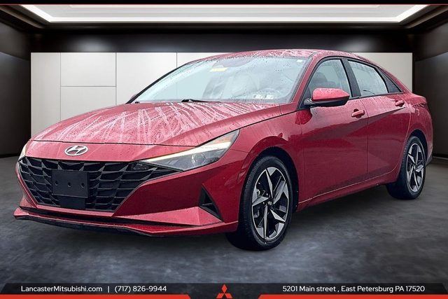 2023 Hyundai Elantra SEL FWD photo