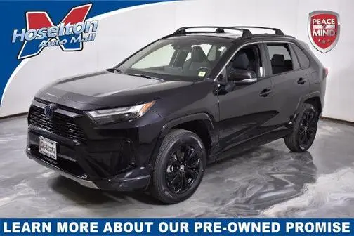 2023 Toyota RAV4 Hybrid SE AWD photo