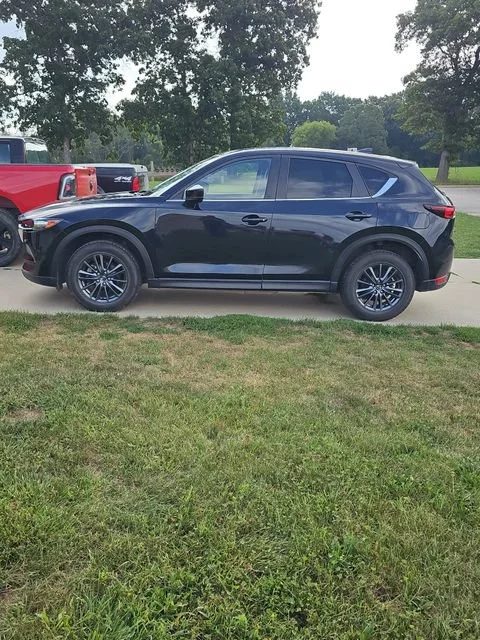 2021 Mazda CX-5 Touring FWD photo
