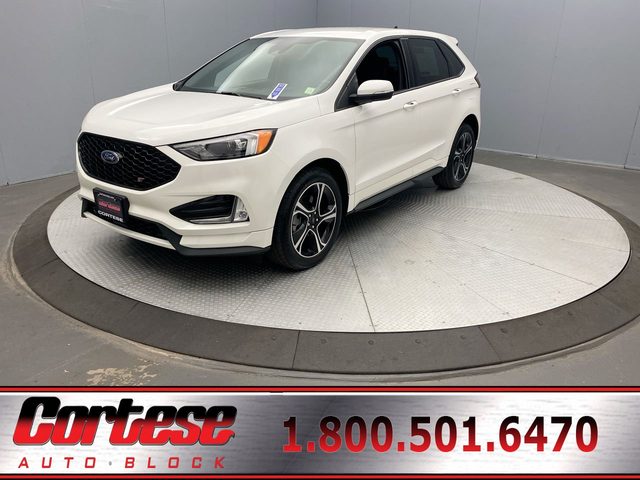 2022 Ford Edge ST AWD photo