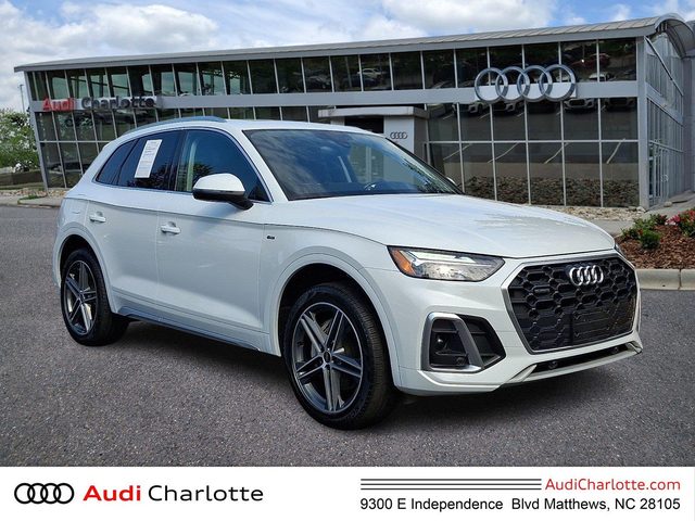2023 Audi Q5 S line Premium AWD photo