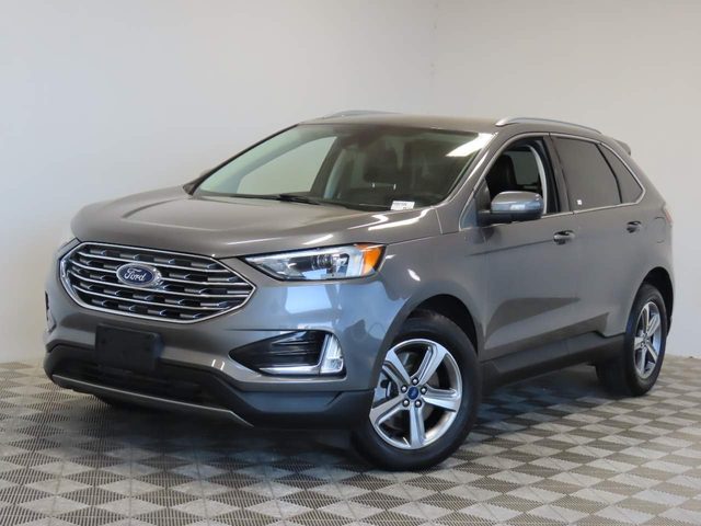 2022 Ford Edge SEL AWD photo