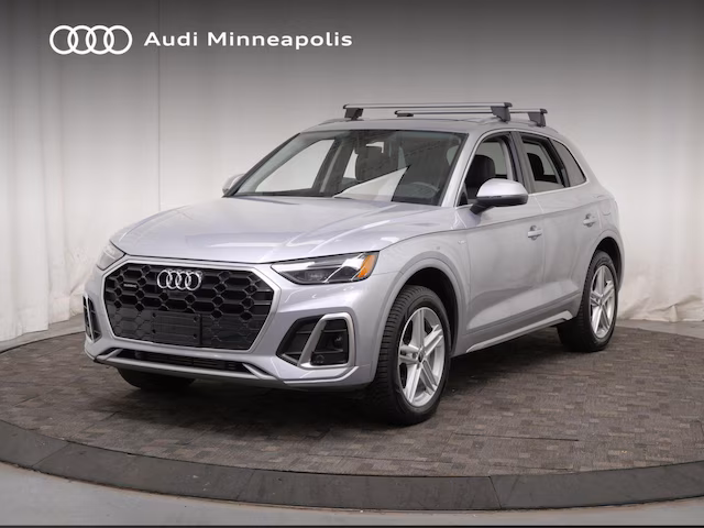 2023 Audi Q5 S line Premium Plus AWD photo