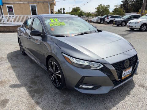 2022 Nissan Sentra SR FWD photo