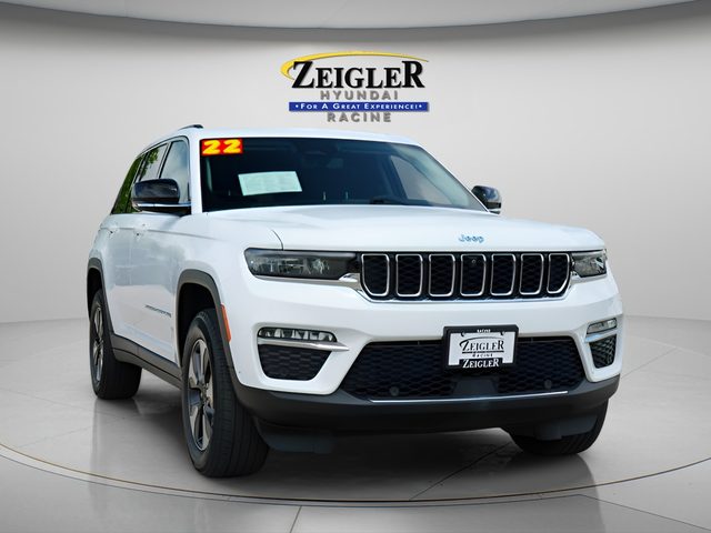 2022 Jeep Grand Cherokee  4WD photo