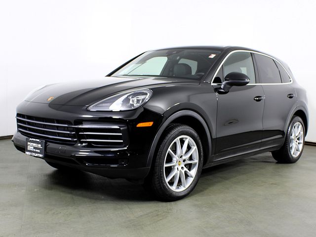 2023 Porsche Cayenne AWD photo