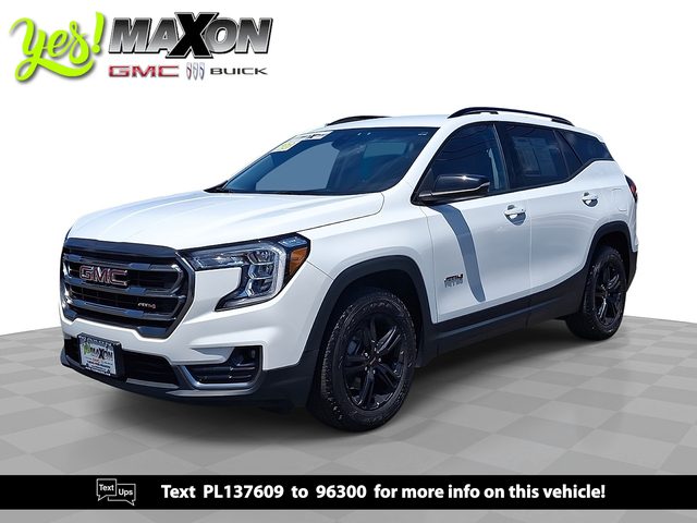 2023 GMC Terrain AT4 AWD photo