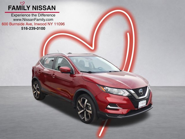 2022 Nissan Rogue Sport SL AWD photo