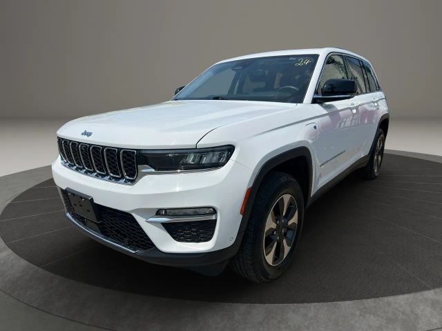 2022 Jeep Grand Cherokee  4WD photo