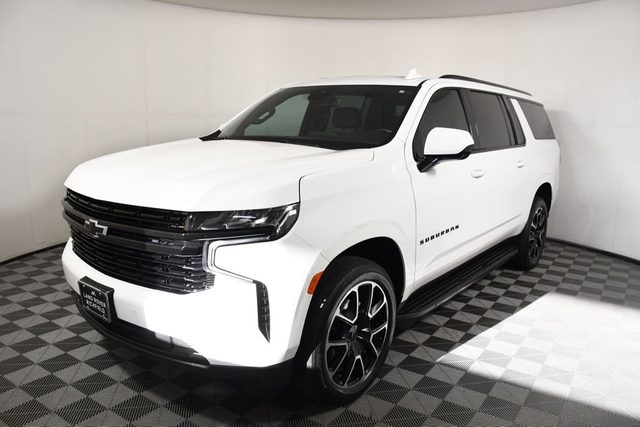 2023 Chevrolet Suburban RST 4WD photo