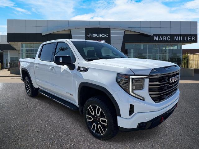 2023 GMC Sierra 1500 AT4 4WD photo