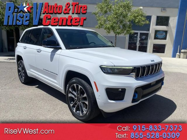 2022 Jeep Grand Cherokee Overland 4WD photo