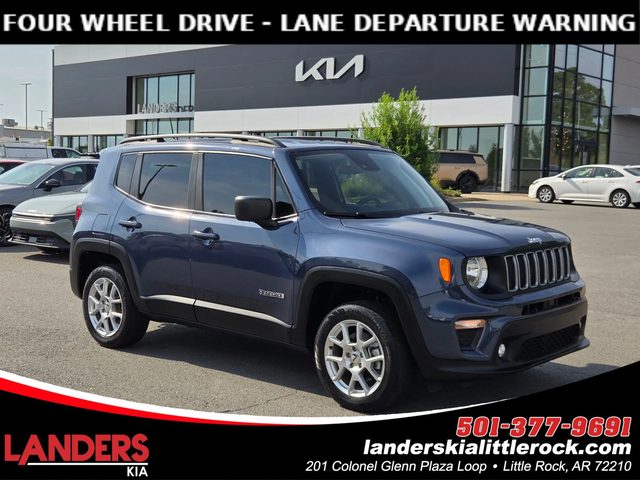 2022 Jeep Renegade Latitude 4WD photo