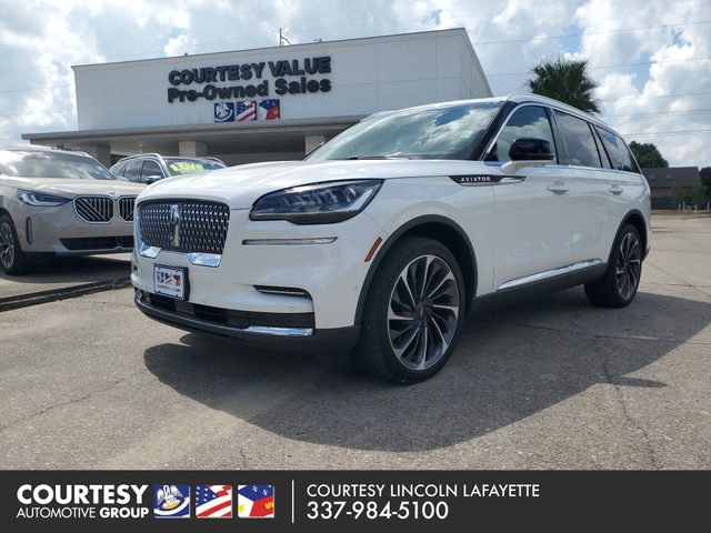 2023 Lincoln Aviator Reserve AWD photo