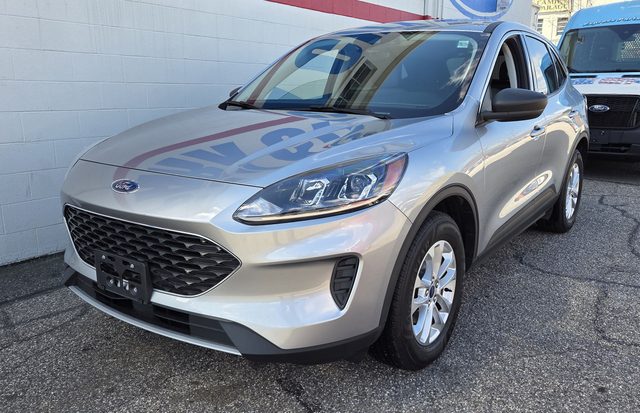 2022 Ford Escape SE AWD photo