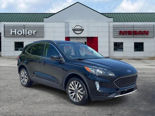 2022 Ford Escape Titanium AWD photo