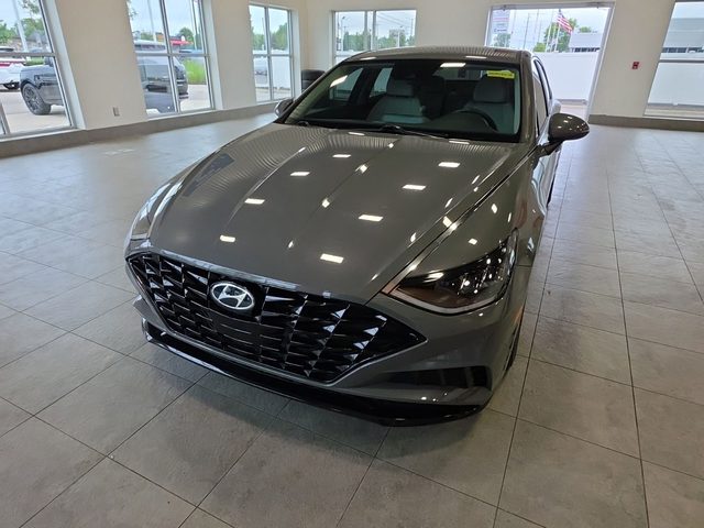 2023 Hyundai Sonata SEL FWD photo