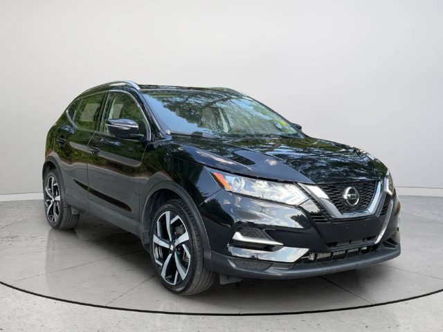 2022 Nissan Rogue Sport SL AWD photo