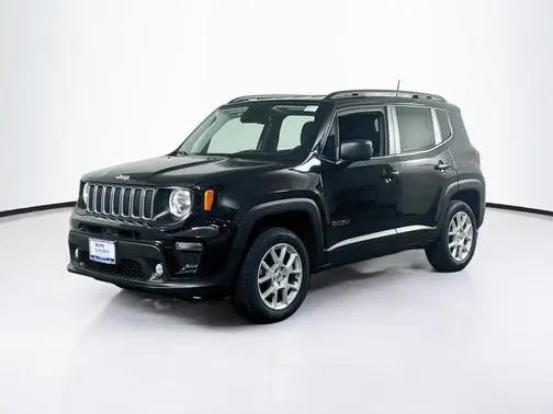 2022 Jeep Renegade Latitude 4WD photo