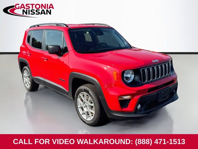 2022 Jeep Renegade Latitude 4WD photo