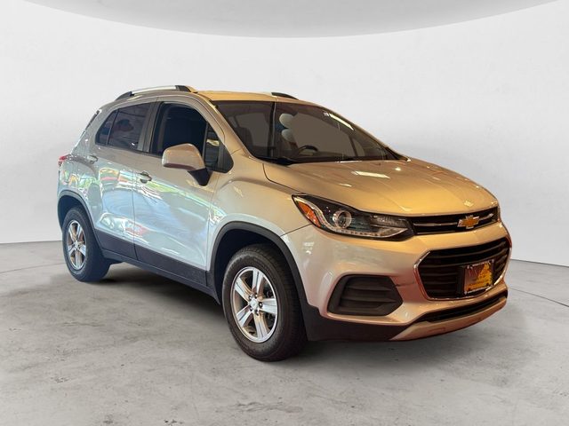 2022 Chevrolet Trax LT AWD photo