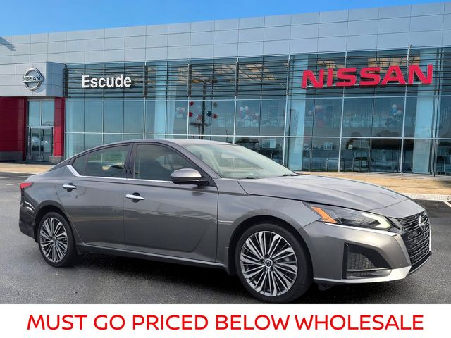 2023 Nissan Altima 2.5 SL AWD photo