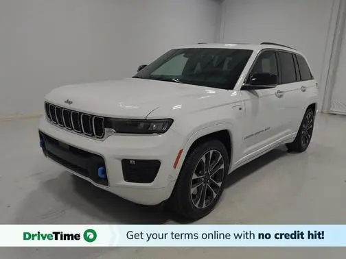 2022 Jeep Grand Cherokee Overland 4WD photo