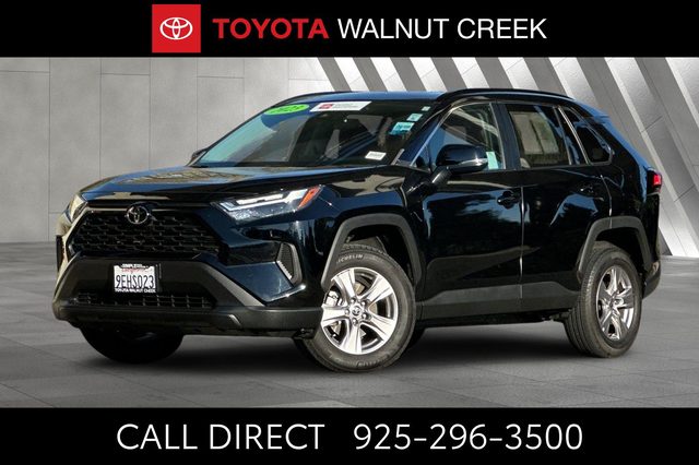 2023 Toyota RAV4 XLE FWD photo