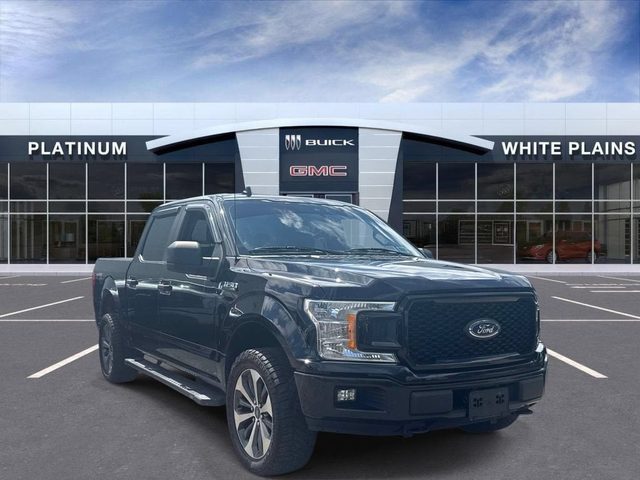 2020 Ford F-150 XL 4WD photo