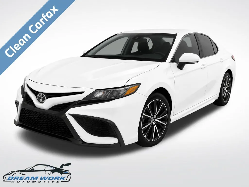 2023 Toyota Camry SE FWD photo