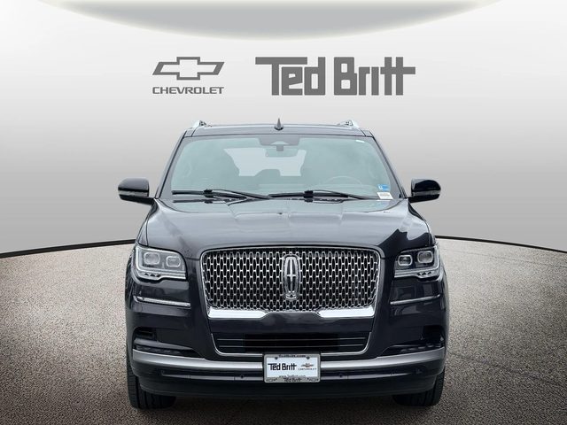 2022 Lincoln Navigator Reserve 4WD photo