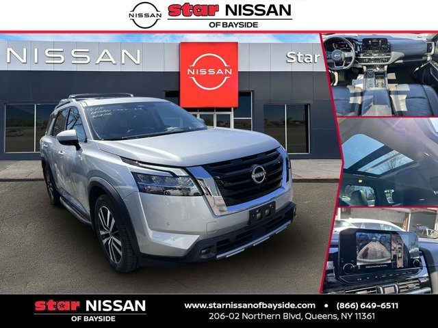 2023 Nissan Pathfinder Platinum 4WD photo