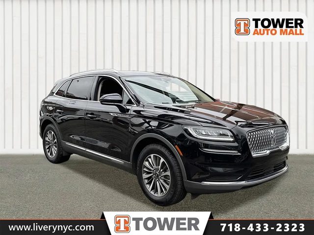 2023 Lincoln Nautilus Standard AWD photo
