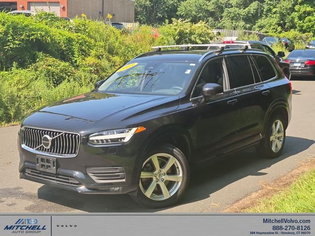 2023 Volvo XC90 Core AWD photo