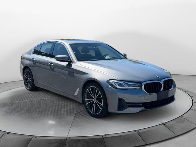 2023 BMW 5 Series 530i xDrive AWD photo