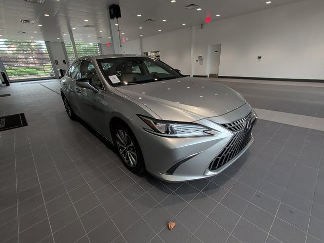 2023 Lexus ES ES 350 FWD photo