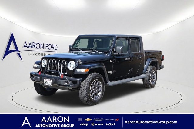 2020 Jeep Gladiator Overland 4WD photo