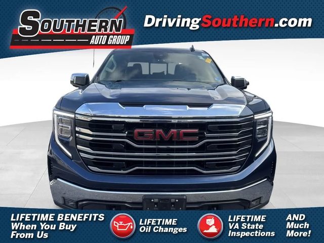 2023 GMC Sierra 1500 SLT 4WD photo