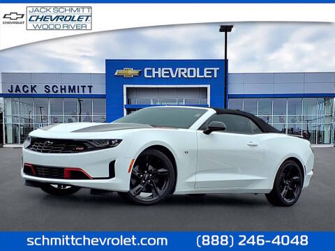 2023 Chevrolet Camaro 2LT RWD photo