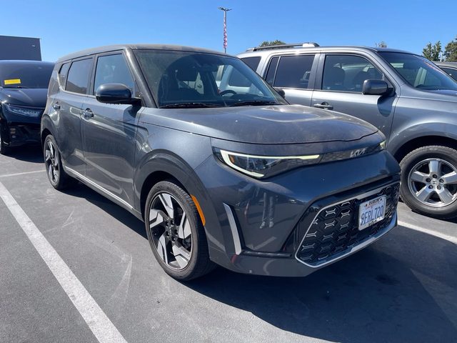 2023 Kia Soul GT-Line FWD photo