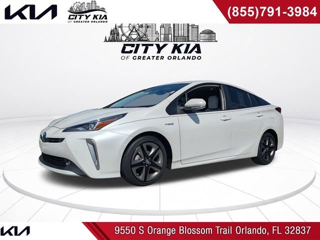 2022 Toyota Prius Limited FWD photo