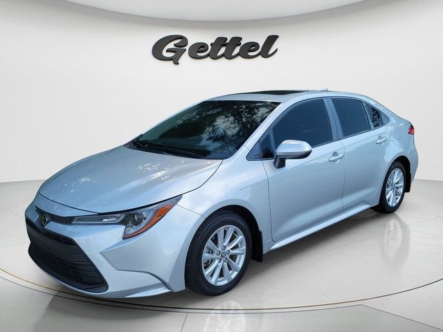 2023 Toyota Corolla LE FWD photo